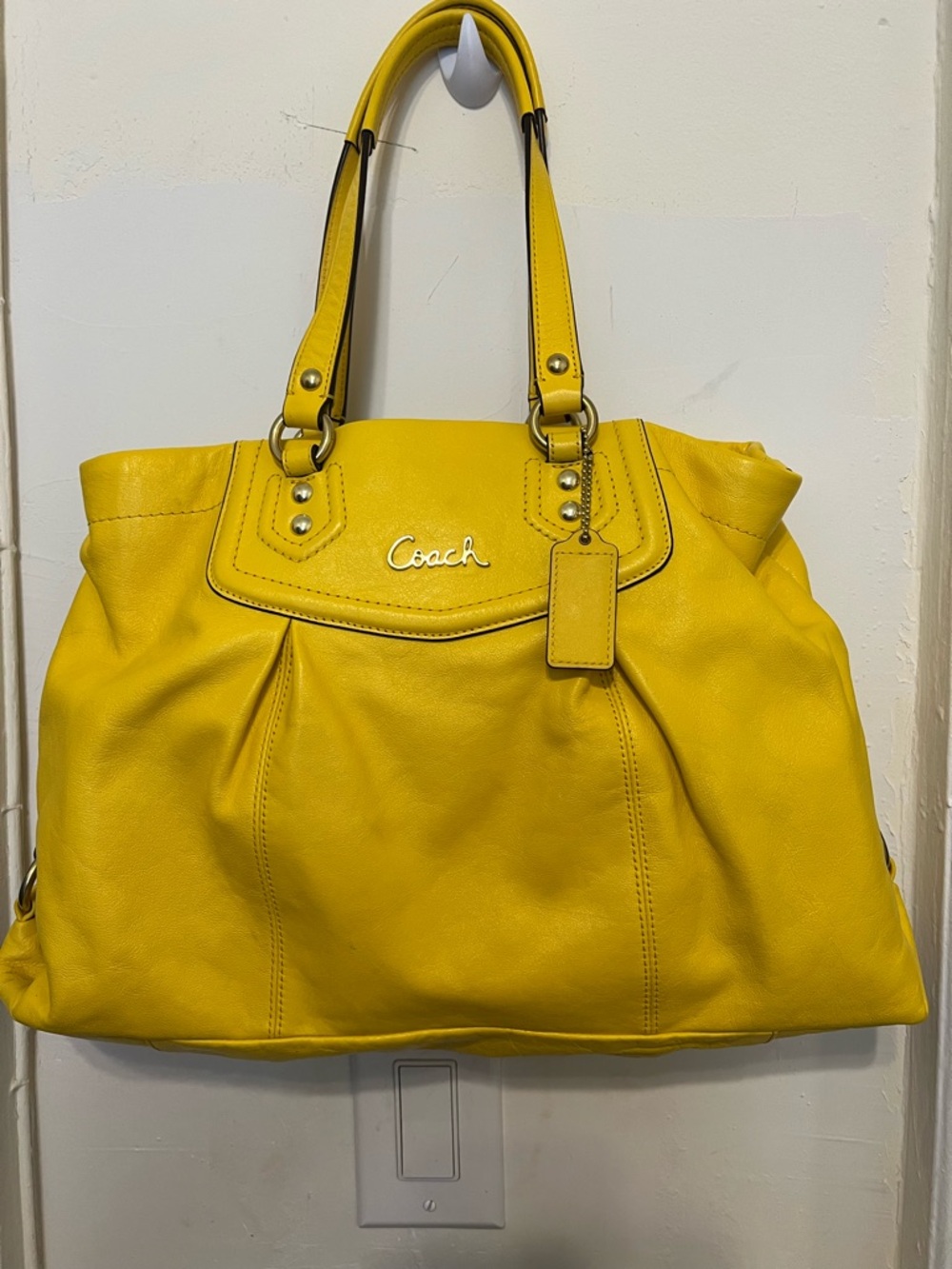Authentic Coach Ashley Yellow Leather Carryall Tote Handbag F19243